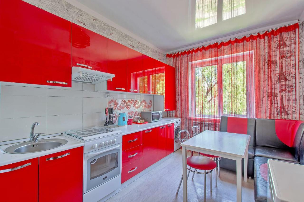 Cozy Apartment On Rozybakiev 145. Atakent Almaty Extérieur photo